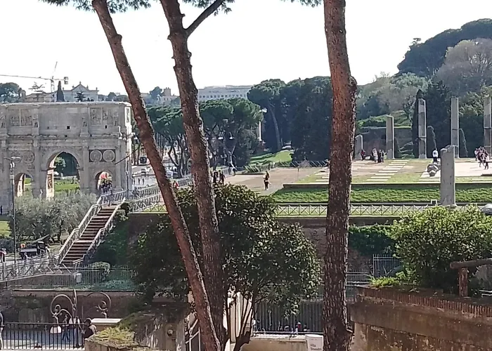 Vista Colosseo Con 3 Camere, 3 Bagni A 100m Dalla Metro Colosseo Roma